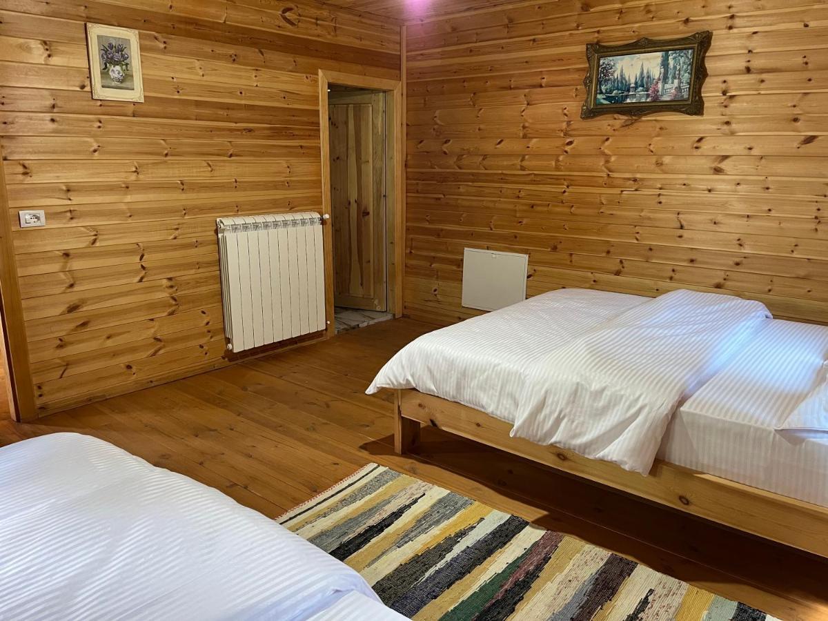 Bujtina Leke Gerla Hotel Theth Bagian luar foto